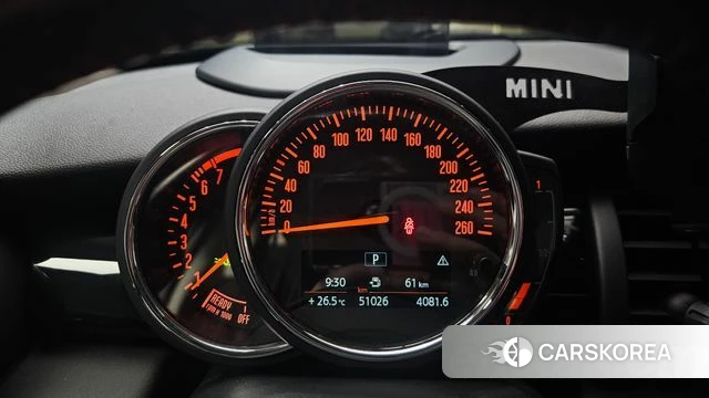 Mini Cooper S id 4689047 из Кореи 28