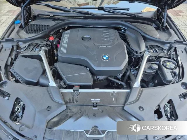 BMW 5 Series (G30) id 3300172 из Кореи 17