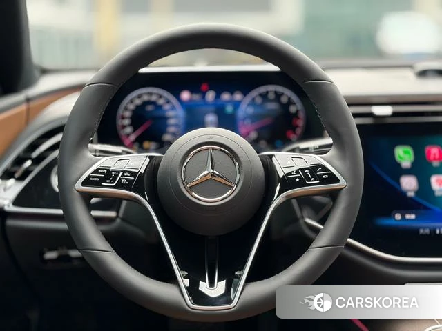 Mercedes-Benz E-class id 4314648 из Китая 22