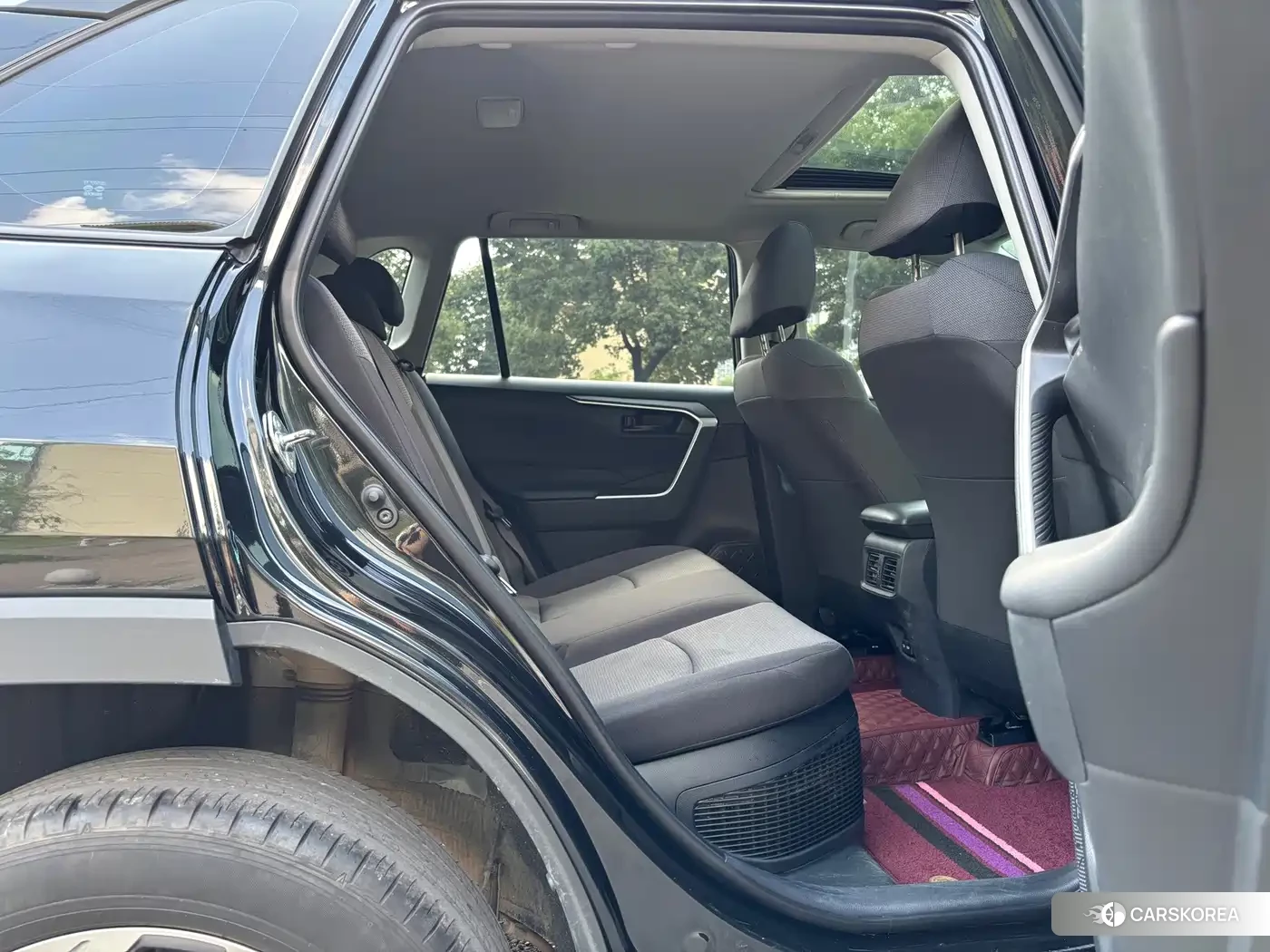 Toyota RAV4 id 4628293 из Китая 14