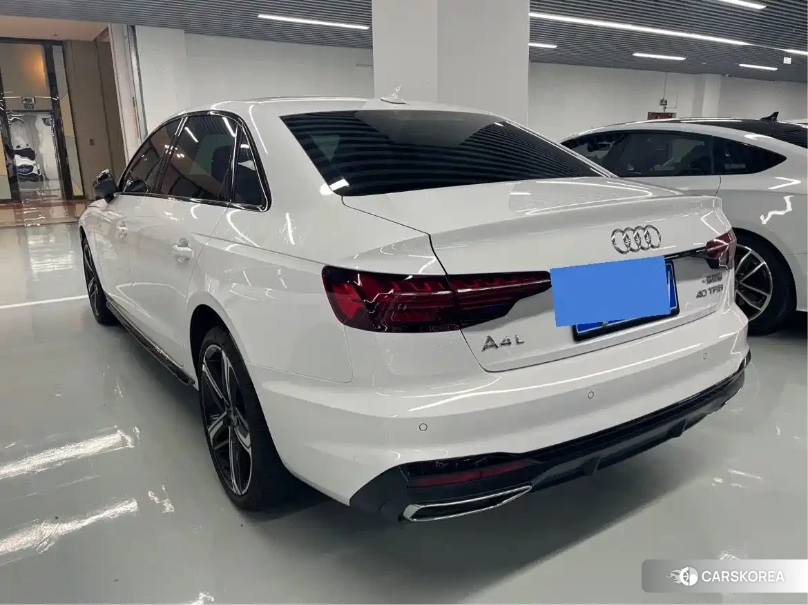 Audi A4L id 4680537 из Китая 13