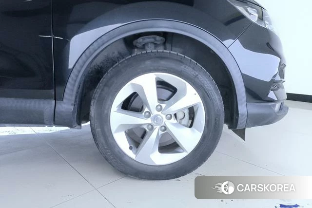 Nissan Qashqai id 3983281 из Китая 15