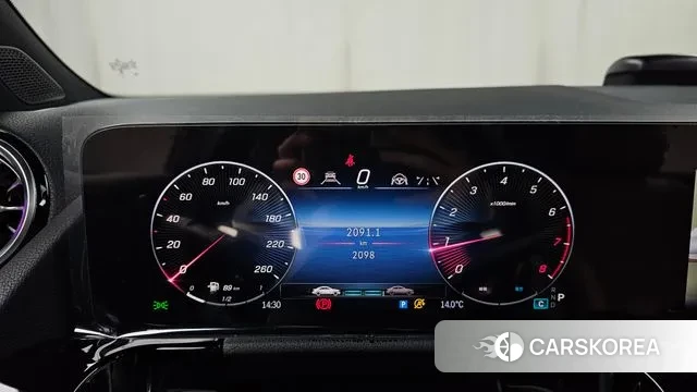 Mercedes-Benz GLA - Class H247 id 3560050 из Кореи 18