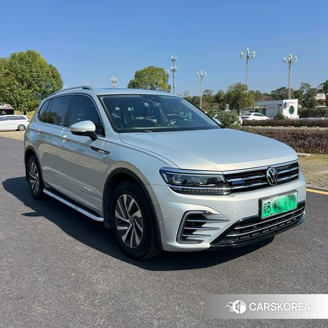 Volkswagen Tiguan L PHEV id 4274763 из Китая 8