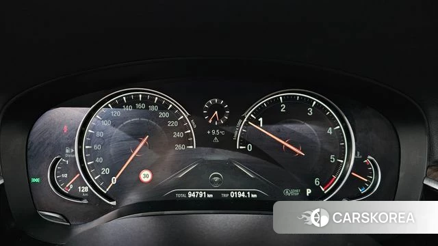 BMW 5 Series (G30) id 3808276 из Кореи 18