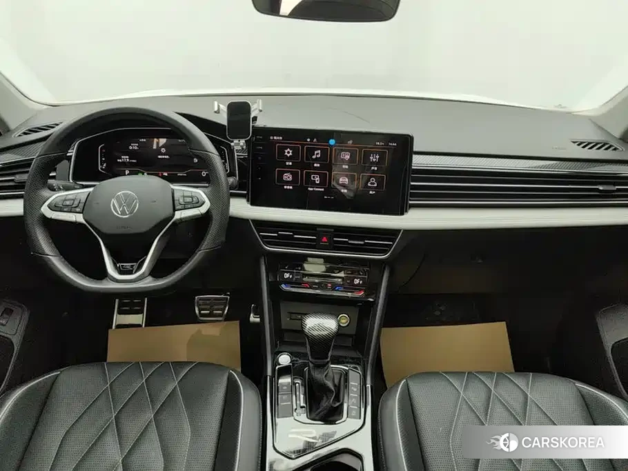 Volkswagen Tiguan L id 4576679 из Китая 14