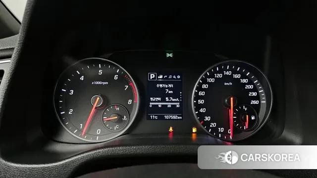 Hyundai Avante AD id 3391603 из Кореи 18