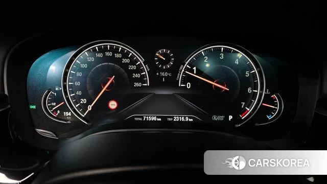 BMW 5 Series (G30) id 3834832 из Кореи 18