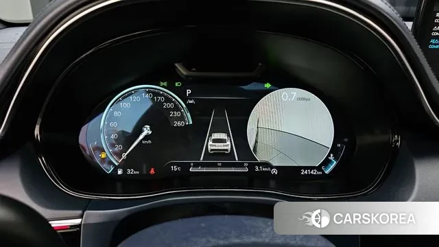 Genesis GV70 id 3523942 из Кореи 18