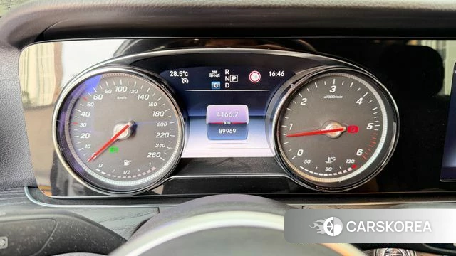Mercedes-Benz E-Class W213 id 4557360 из Кореи 18