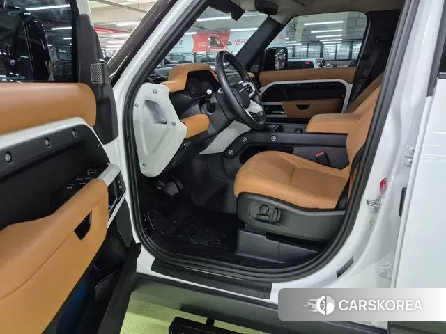 Land Rover Defender (L663) id 3383464 из Кореи 18