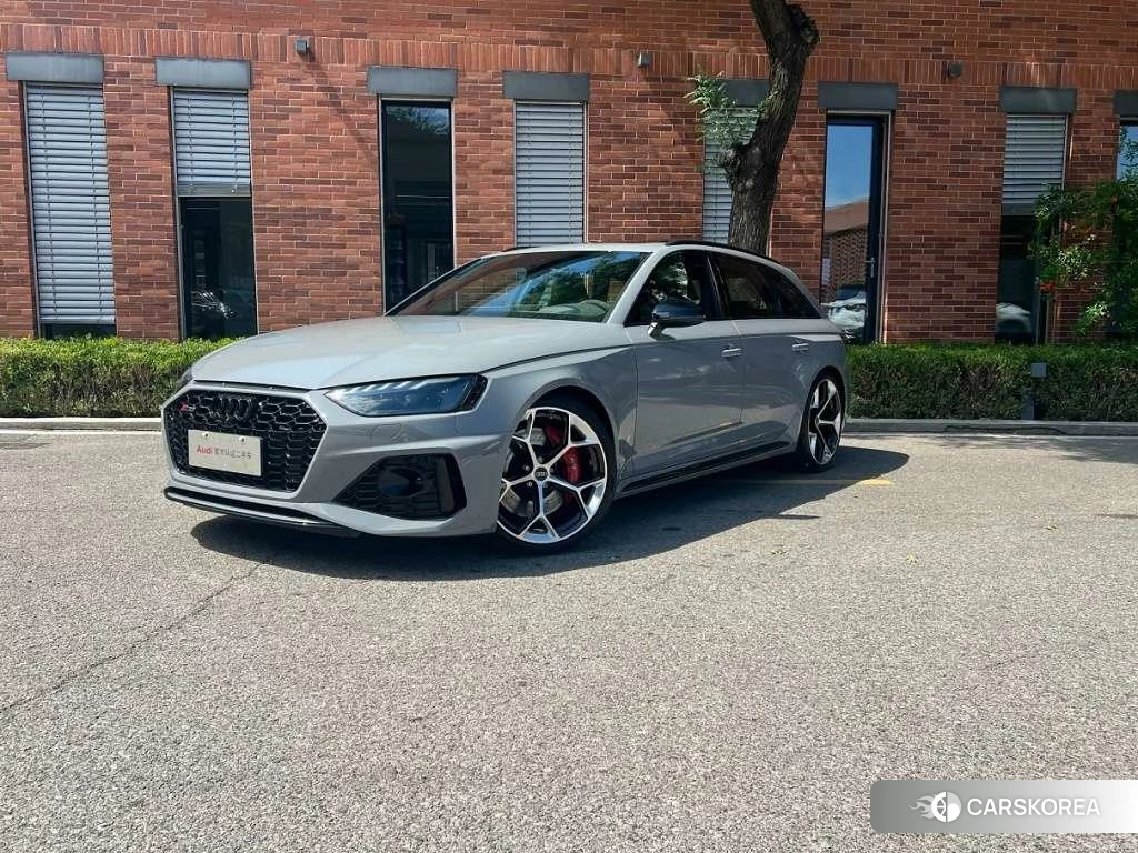 Audi RS 4 id 4452834 из Китая 14