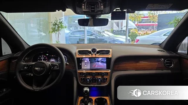 Bentley Bentayga id 3415303 из Кореи 9