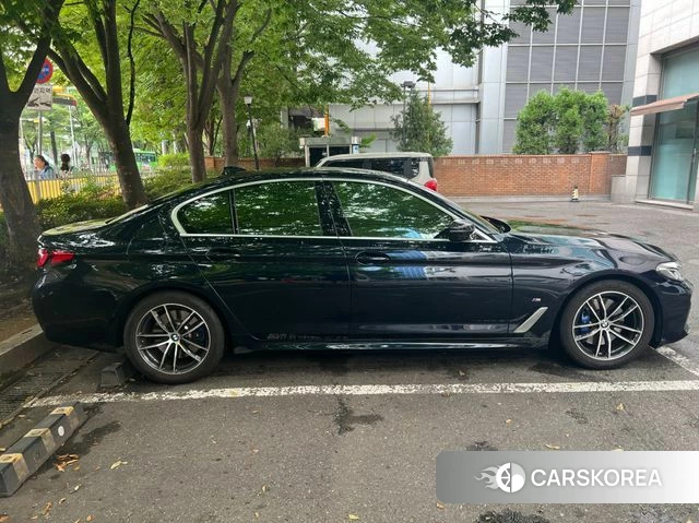 BMW 5 Series (G30) id 4730537 из Кореи 18