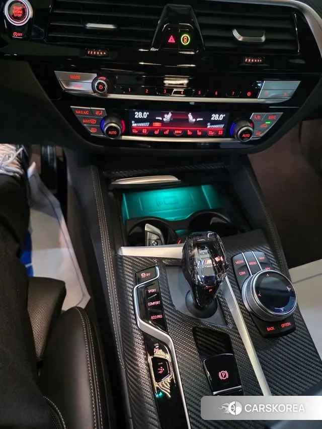 BMW 6 Series GT (G32) id 3654955 из Кореи 13