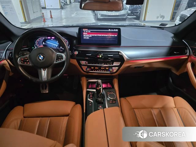BMW 5 Series (G30) id 4561141 из Кореи 17