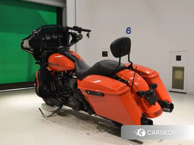 Проданный Harley-Davidson Street Glide FLHXS1870 id 4373785 из Японии, фото 8