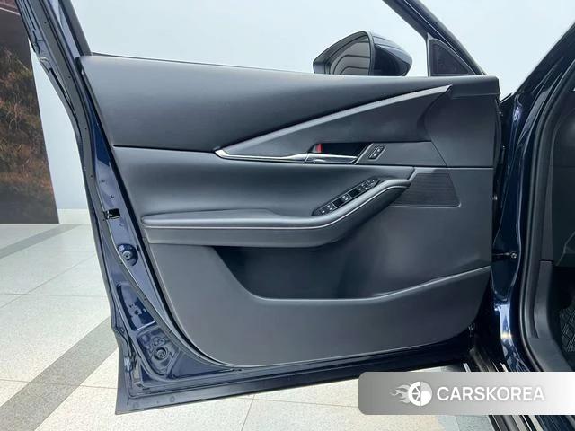 Mazda CX-30 id 4273625 из Китая 25