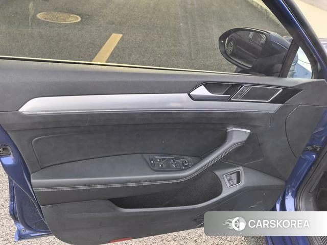 Volkswagen Magotan PHEV id 4279056 из Китая 18