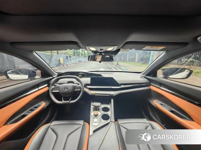 Chang'an UNI-V id 4393863 из Китая 17