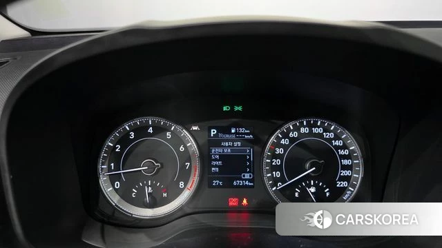 Hyundai Venue id 4495892 из Кореи 29