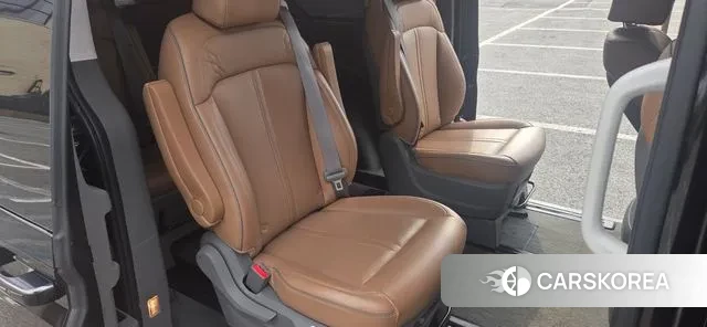 Hyundai Staria id 3747184 из Кореи 18