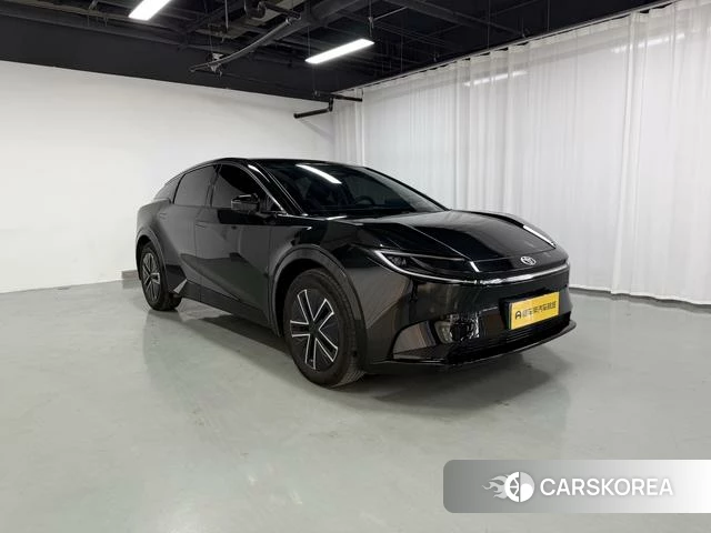 Toyota bZ5 id 4307128 из Китая 18