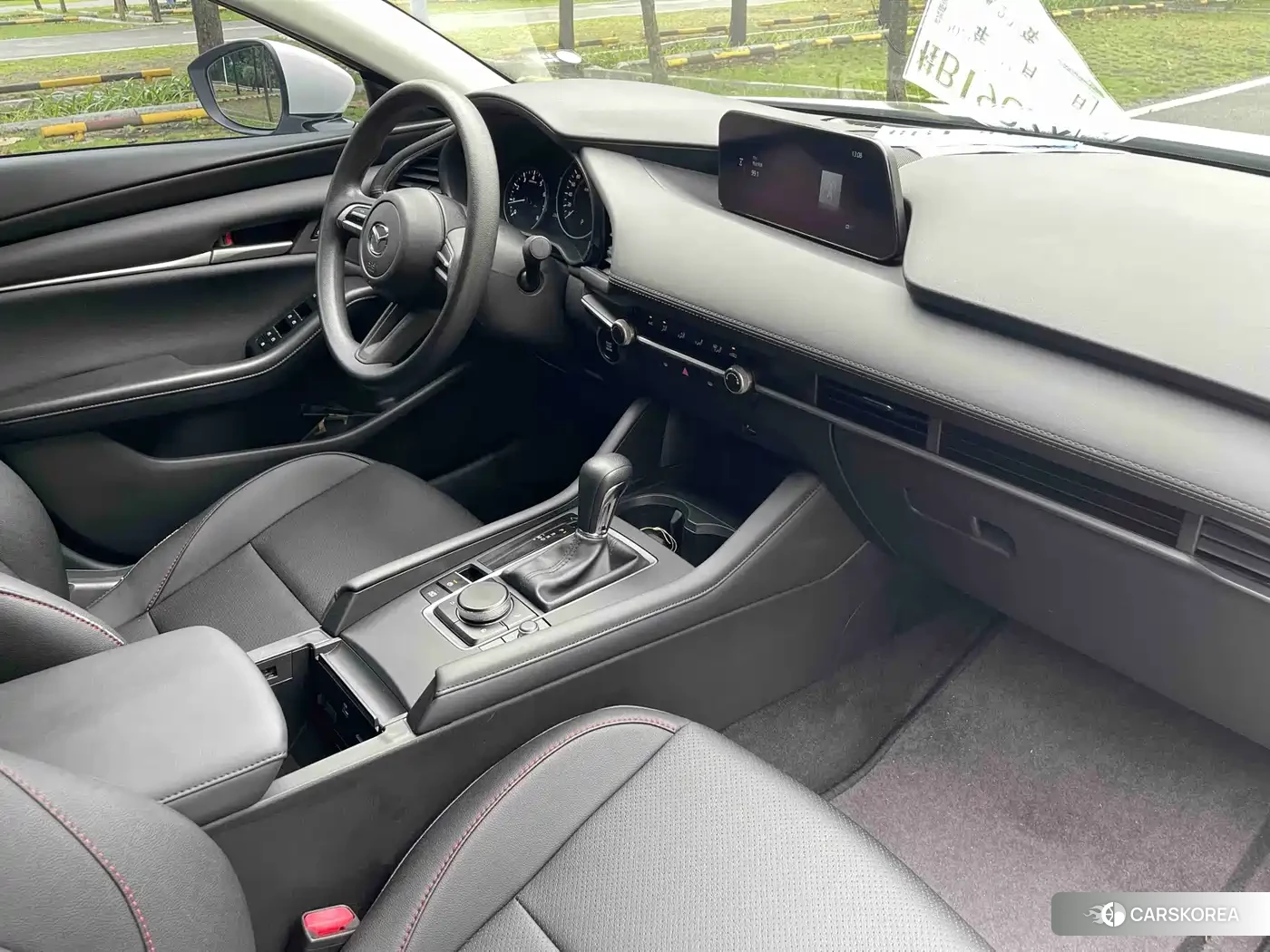 Mazda 3 id 4669321 из Китая 16
