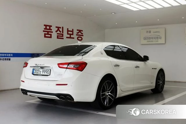 Maserati Ghibli id 4890381 из Кореи 18