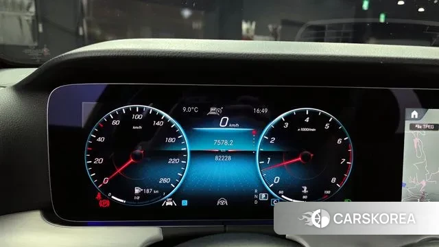 Mercedes-Benz E-Class W213 id 3655476 из Кореи 18