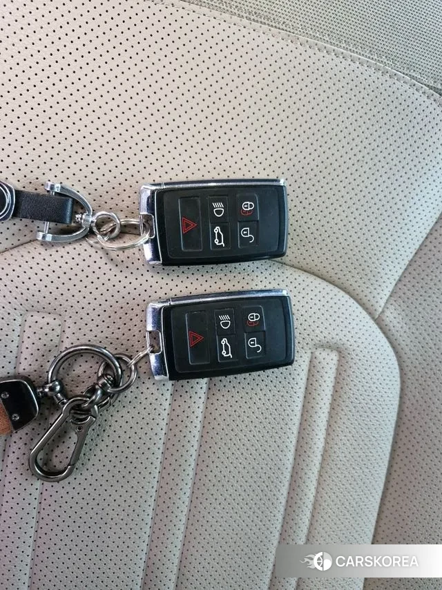 Land Rover Defender (L663) id 2990498 из Кореи 18