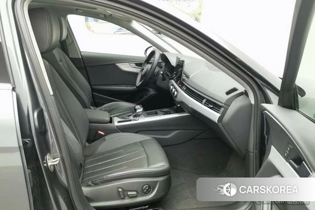 Audi A4L id 4273015 из Китая 22