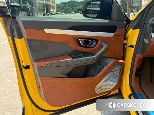 Lamborghini Urus id 4331425 из Кореи 18