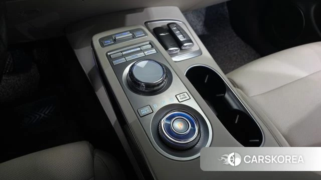 Genesis GV70 id 3904408 из Кореи 18