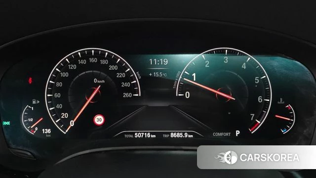 BMW 5 Series (G30) id 3885870 из Кореи 18