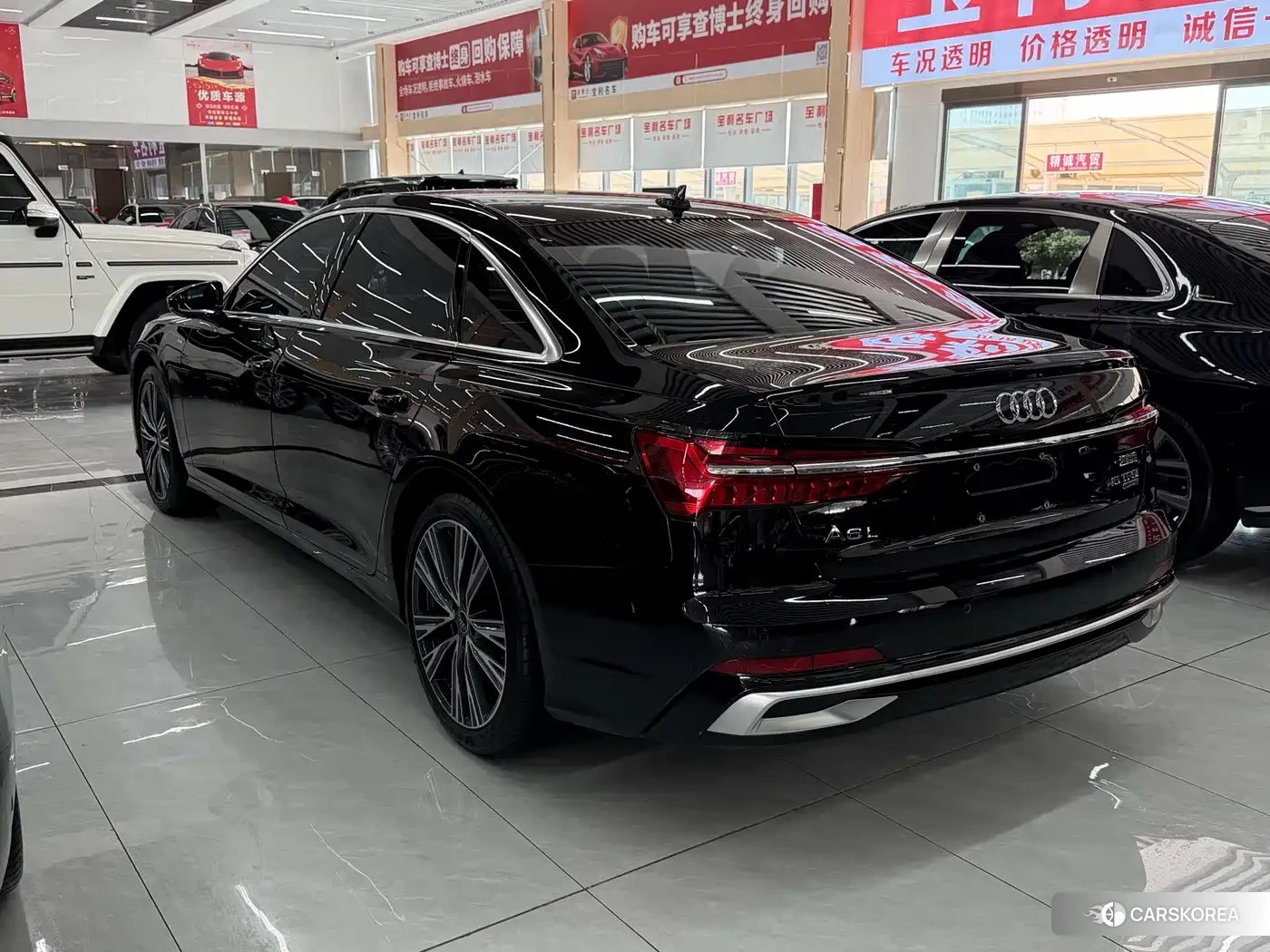 Audi A6L id 4547372 из Китая 13