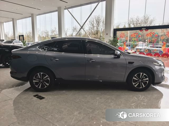 BYD Qin PLUS DM id 3913887 из Китая 8