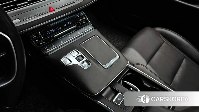 Hyundai The New Grandeur IG id 4550761 из Кореи 29