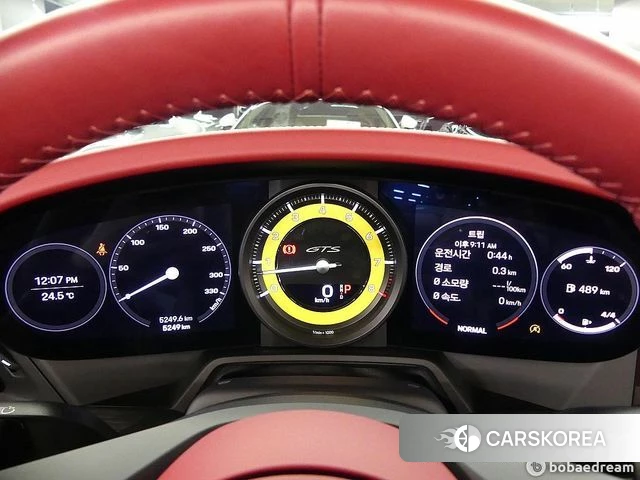 Porsche 911(992) id 4635952 из Кореи 18