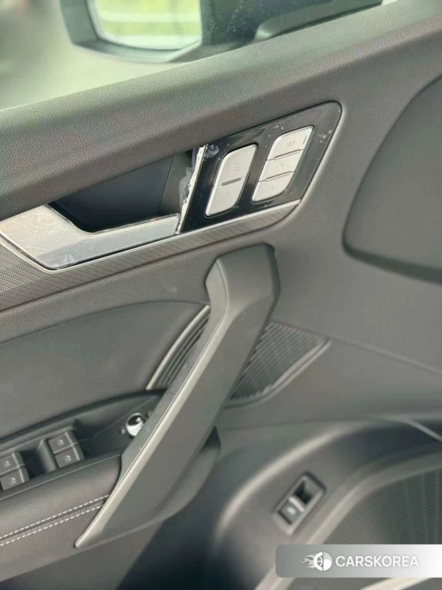 Audi Q5L id 4239481 из Китая 10
