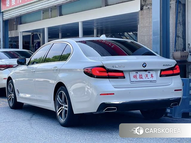 BMW 5 series id 4348749 из Китая 31