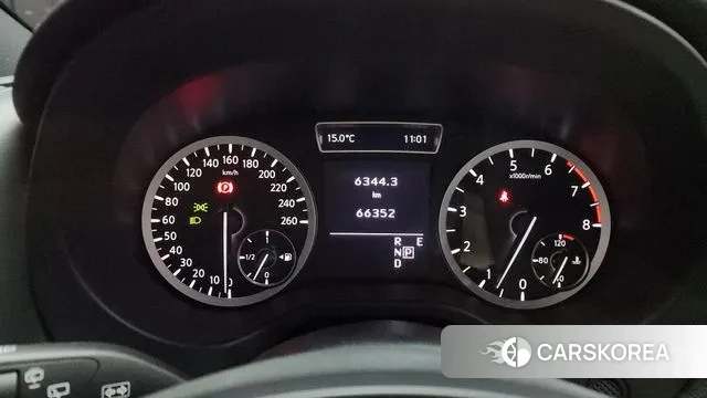 Infiniti Q30 id 3330268 из Кореи 18