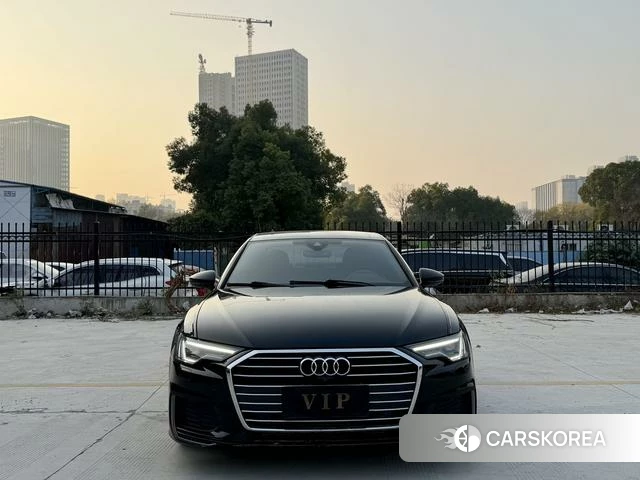 Audi A6L id 4256723 из Китая 15