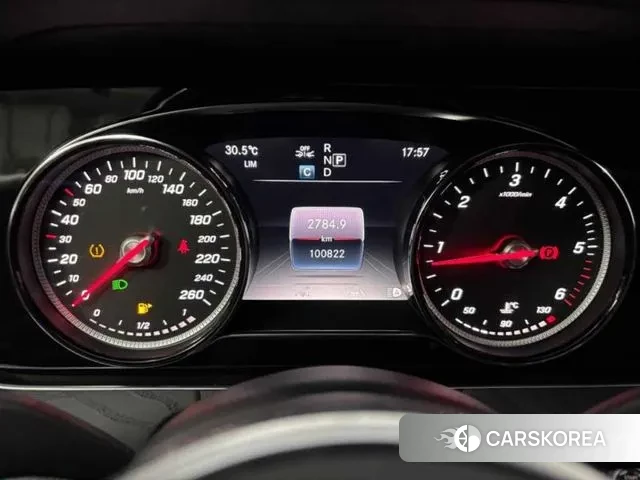 Mercedes-Benz E-Class W213 id 3098184 из Кореи 18