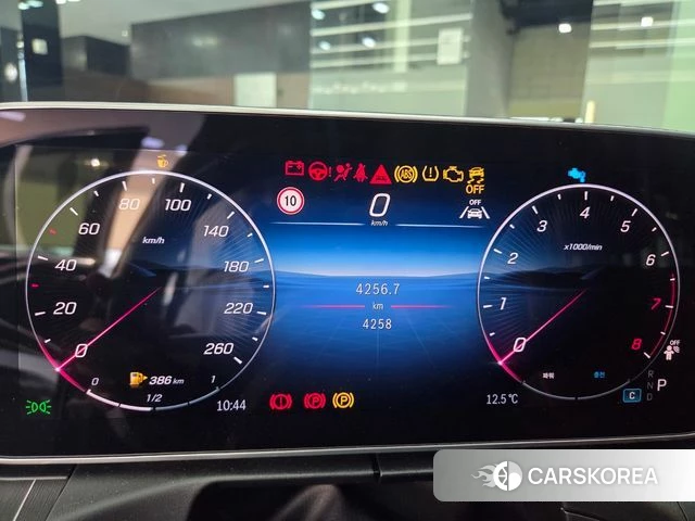 Mercedes-Benz C-Class W206 id 3921582 из Кореи 18