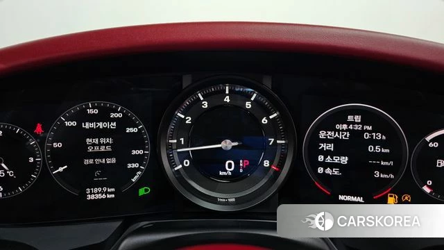 Porsche 911(992) id 4429697 из Кореи 33