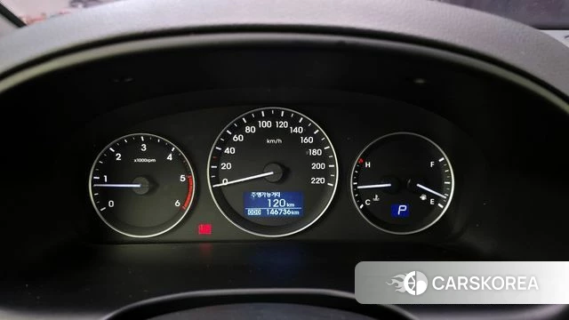 Hyundai The New Grand Starex id 3867341 из Кореи 17