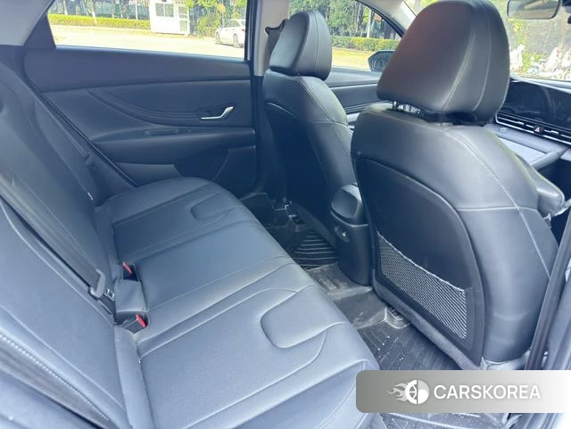 Hyundai Elantra id 4301572 из Китая 10