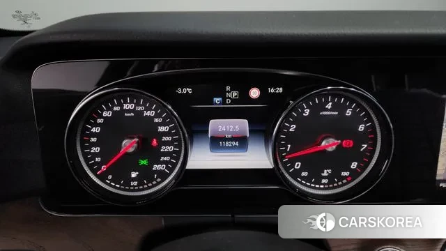 Mercedes-Benz E-Class W213 id 3541762 из Кореи 18