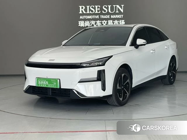 Geely Galaxy Galaxy L6 id 4240912 из Китая 14